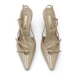 Miu Miu Pumps Beige